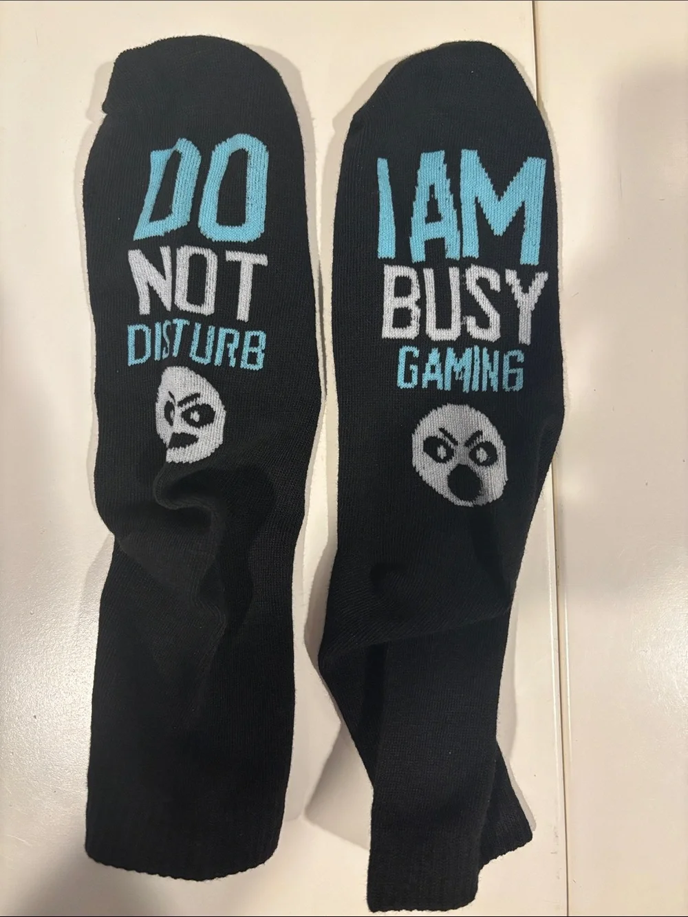 Men's Black 'Do Not Disturb / I Am Busy Gaming' Low-Cut Socks